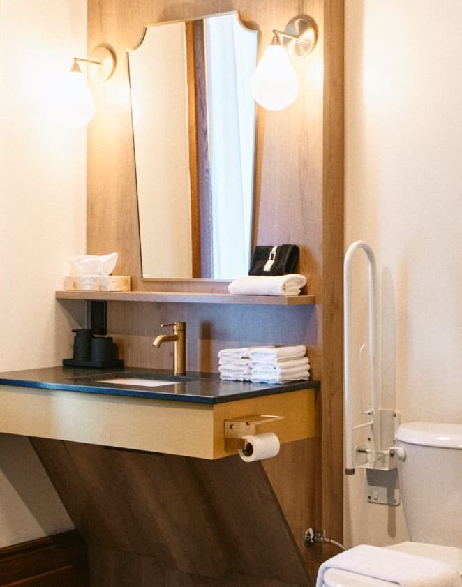 Salle de bain accessible