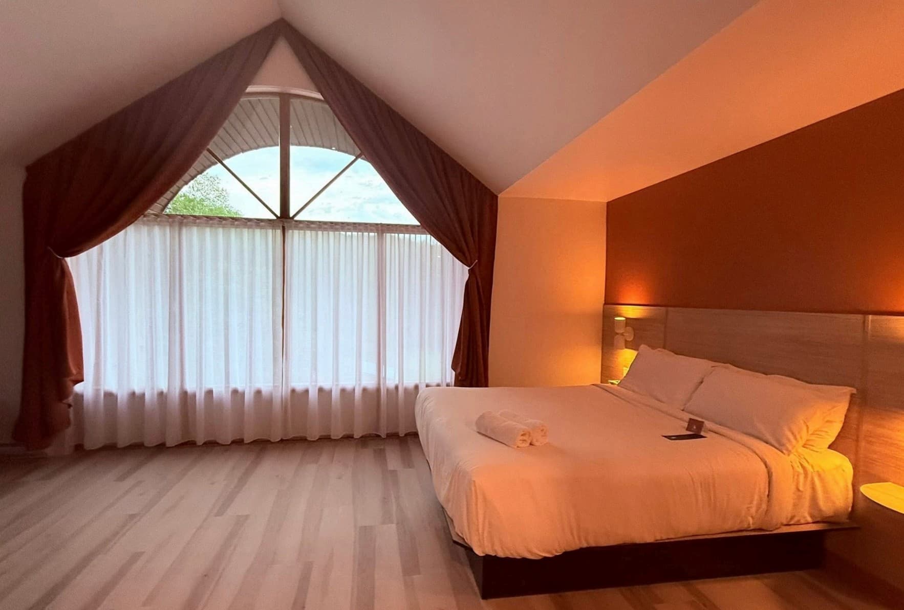 Chambre avec arche