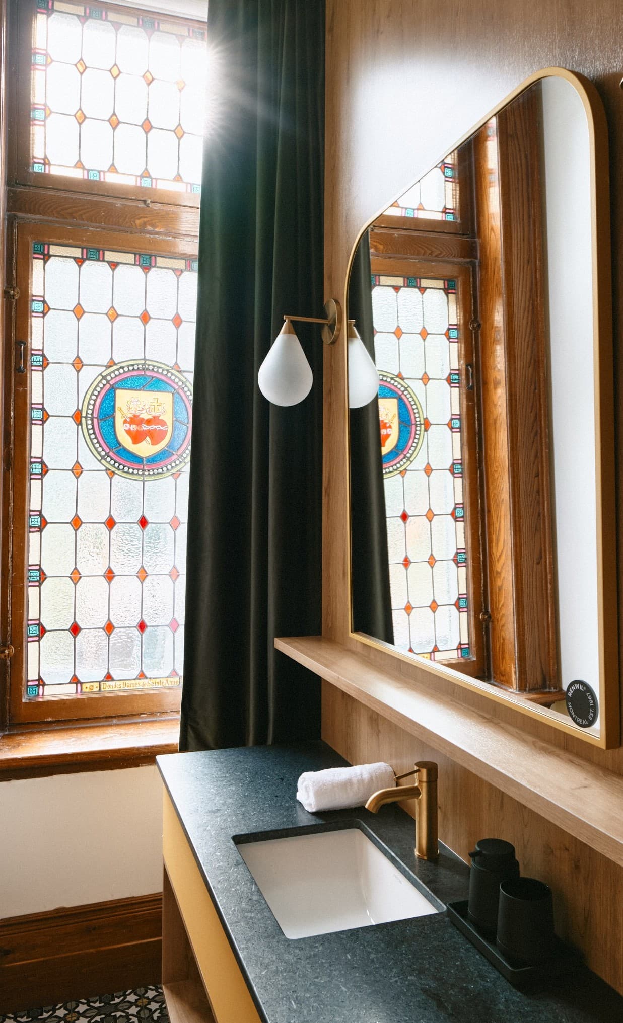 Commercial · Hôtel Cran Chaud Chambre Cran Chaud